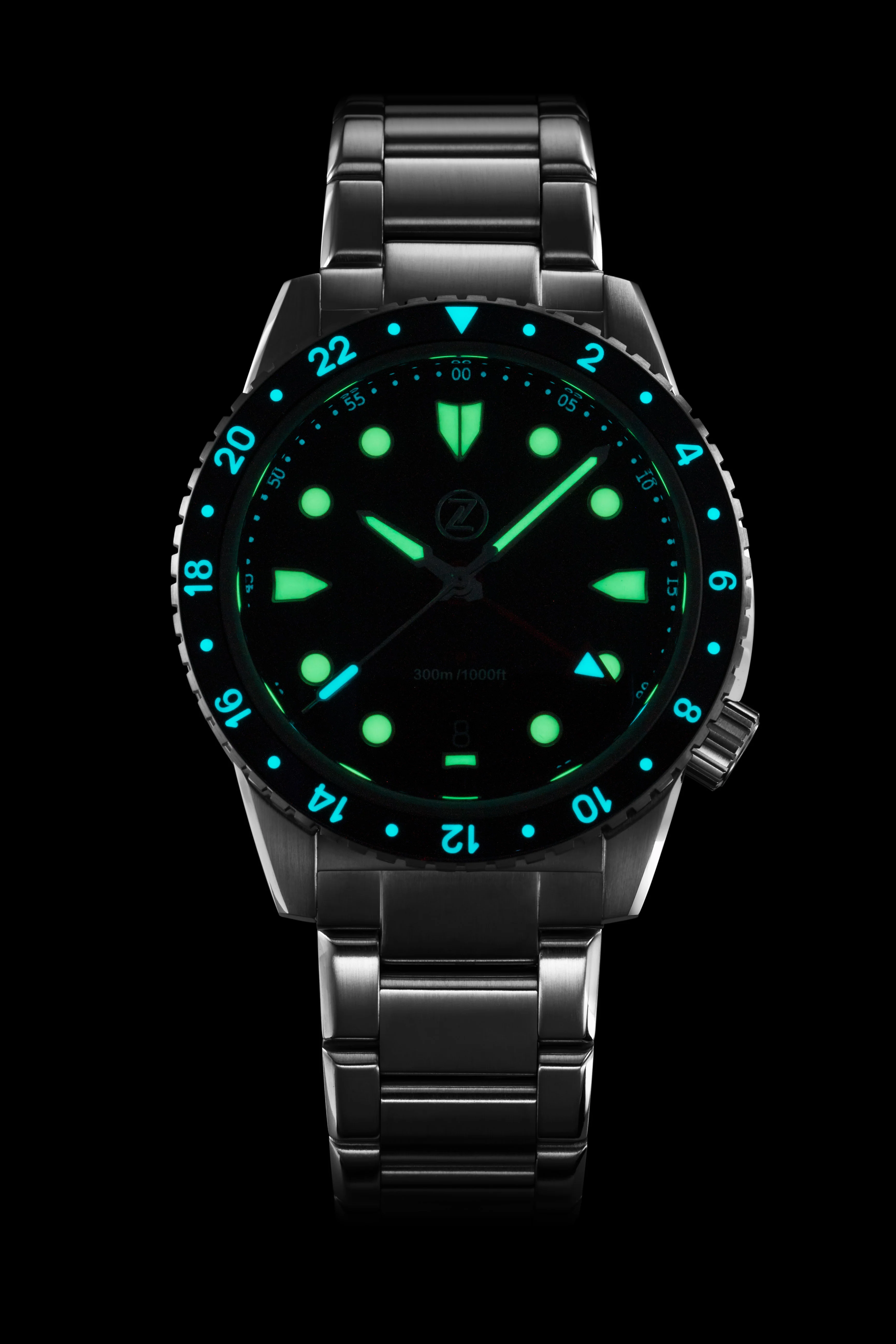 Mako 300m GMT 'Sky Blue' thumbnail 2